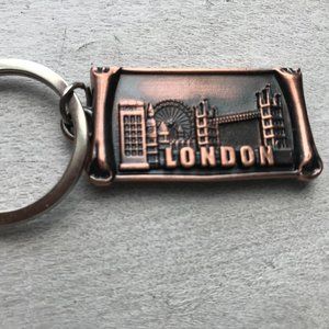 London Travel Souvenir Vintage Keychain Accessory